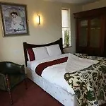Amberley House By Thekeycollections Lägenhetshotell