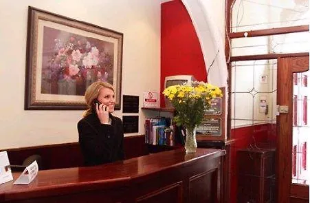 Amberley House By Thekeycollections Aparthotel Dublin