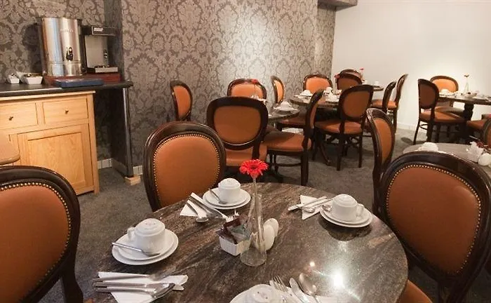 Amberley House By Thekeycollections Dublín