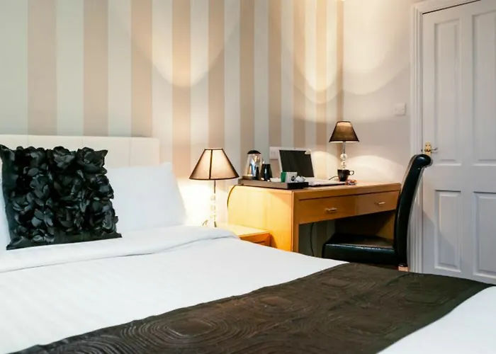 Amberley House By Thekeycollections Apartahotel