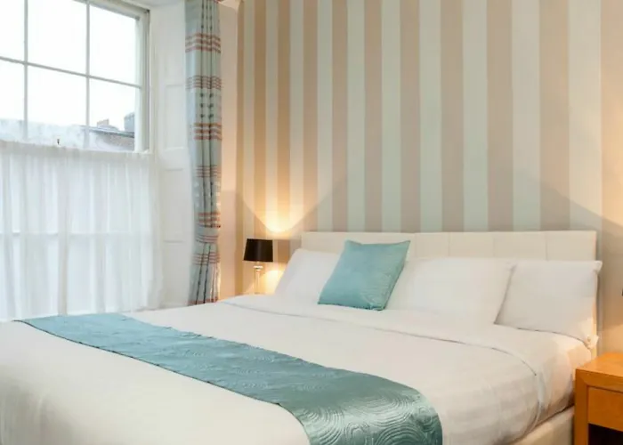 Amberley House By Thekeycollections Apartahotel Dublín