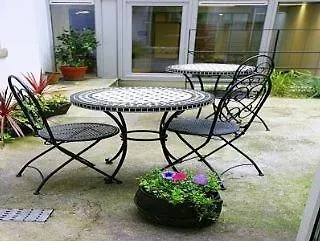 Amberley House By Thekeycollections 3*